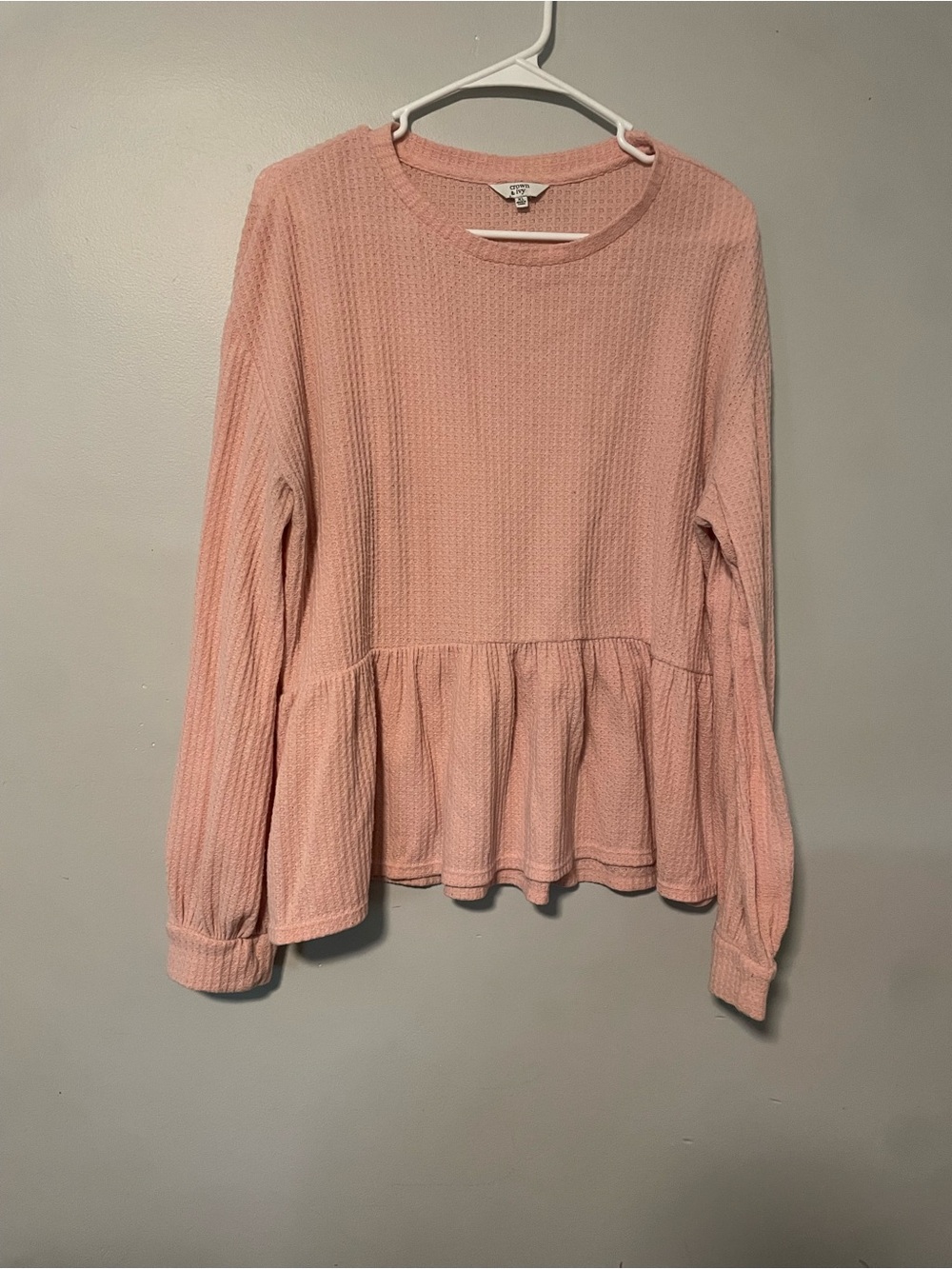 Crown & Ivy Women's Pink Peplum Waffle Knit Long-Sleeve Top XL